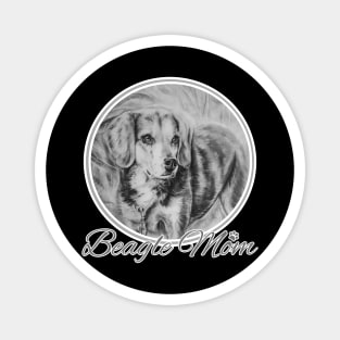 Beagle Mom Art Magnet